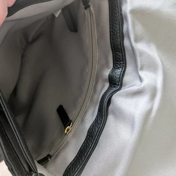 Vince Camuto leather black crossbody bag - Picture 5 of 12